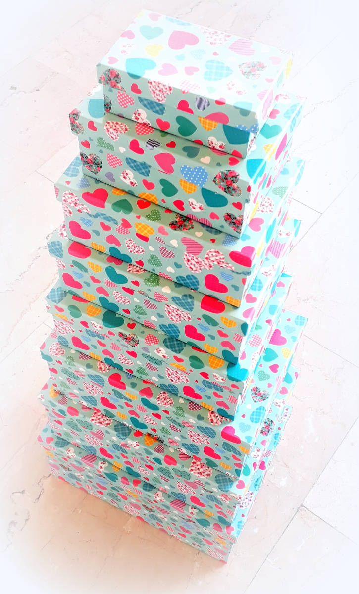 Geschenkbox Herzen 31 x 21 x 14 cm