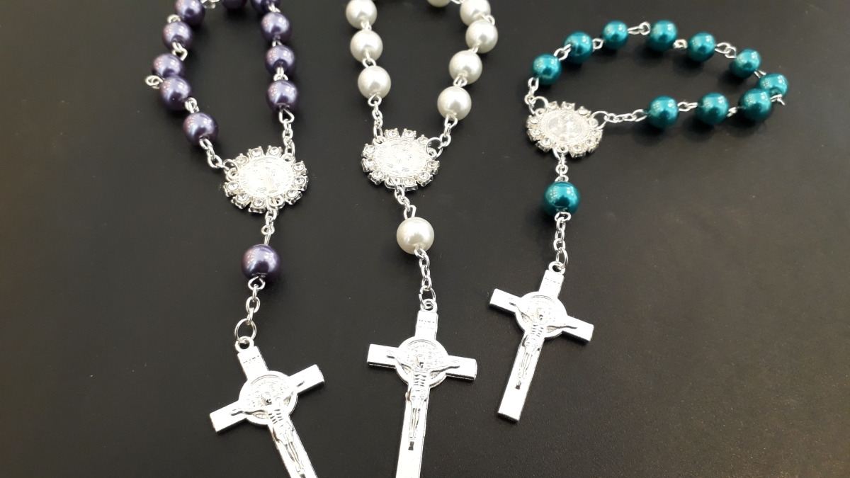 Rosenkranz im Organzasäckchen