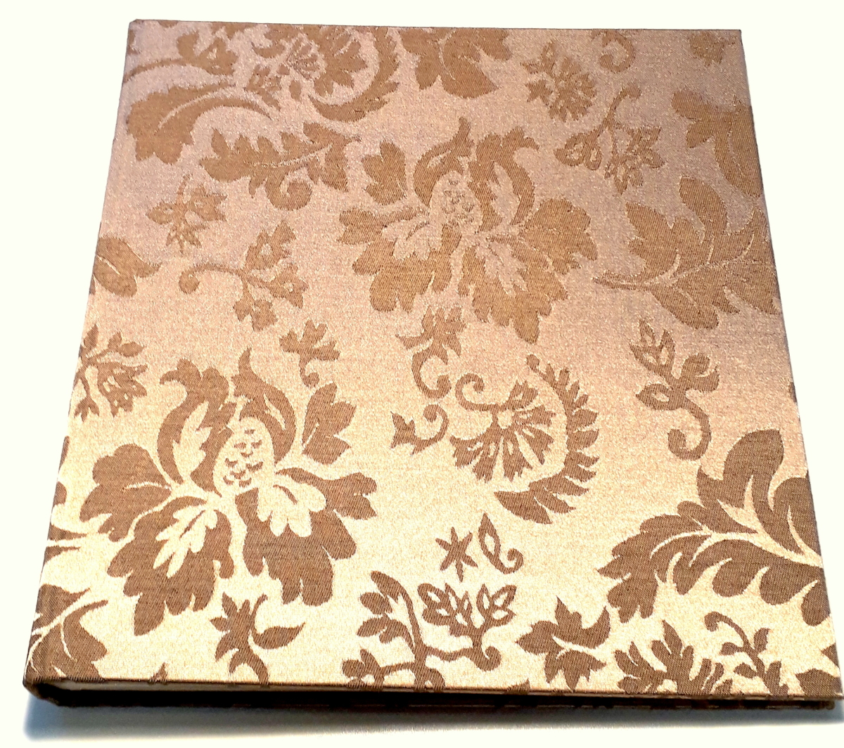 Gebundenes Fotoalbum Bordeaux